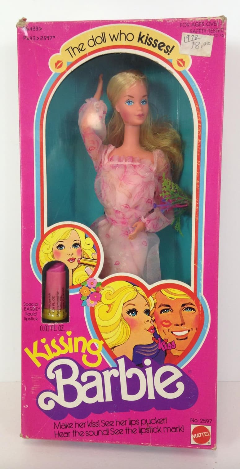 1970s kissing barbie - 423> PL43>2547" The doll who kisses! For Ages Over Safety Tested 7276 1978 18,00 2 Special Barbie liquid lipstick 0.01 Fl. Oz. Kissing Barbie Make her kiss! See her lips pucker! Hear the sound! See the lipstick mark! No. 2597 Mattel